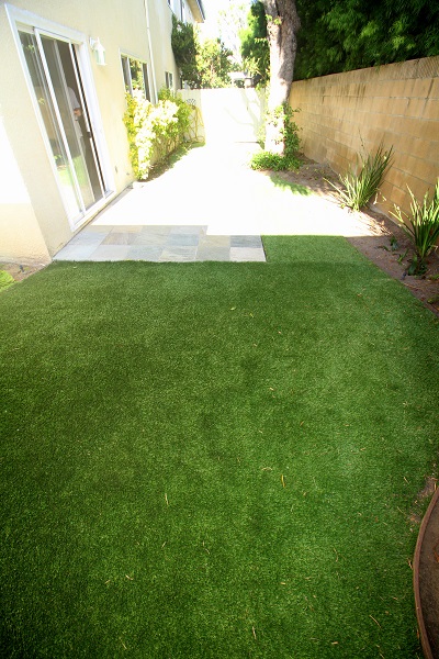 Large Private and Fenced Backyard with Access from Living Room/Dining Room 