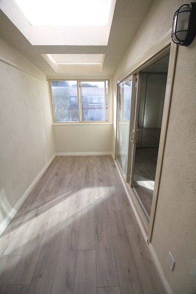 Bunus room with large skylights